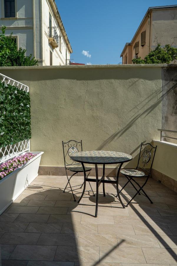 Salerno Center Suites Zewnętrze zdjęcie